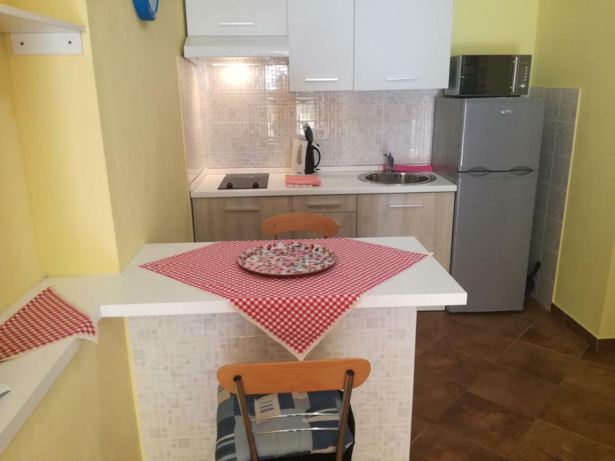 Abba Apartments Мали-Лошинь Экстерьер фото